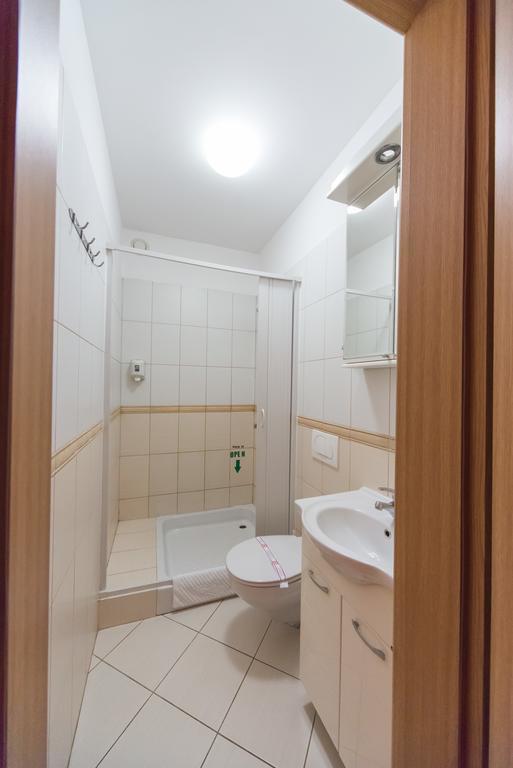 Hotel Piramida Podgorica Esterno foto